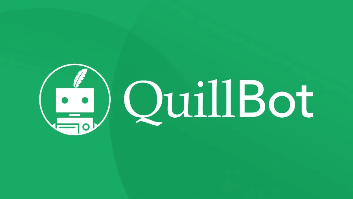 كيف يساعدك QuillBot في كتابة ا...