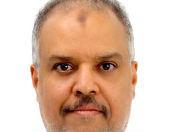 تدريس مواد علوم حاسب و تقنيه معلومات
