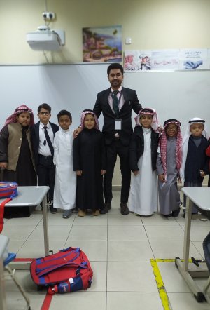 معلم متابعة وتأسيس لغة عربية ورياضيات و قرآن