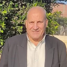 .صورة yaser مدرس خصوصي