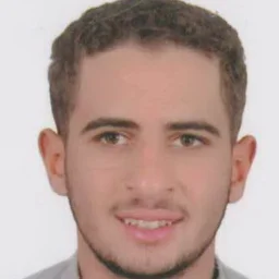 .صورة كريم عاطف حسن مدرس خصوصي