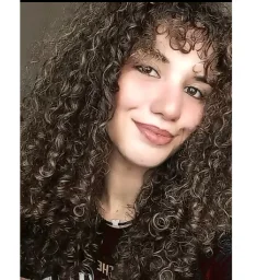 .صورة benhassine yassmine مدرس خصوصي