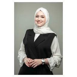 .صورة نجاة الصباغ مدرس خصوصي